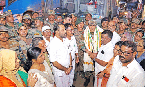 വയനാട് ദുരന്തം: സേനക്ക് കണ്ണൂരിൽ സ്വീകരണം