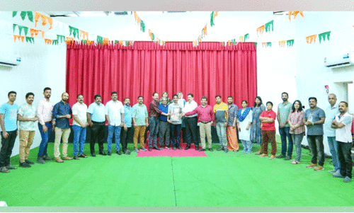 മി​മി​ക്രി, മോ​ണോ ആ​ക്ട് മ​ത്സ​ര​ങ്ങ​ൾ അ​ടു​ത്ത​മാ​സം