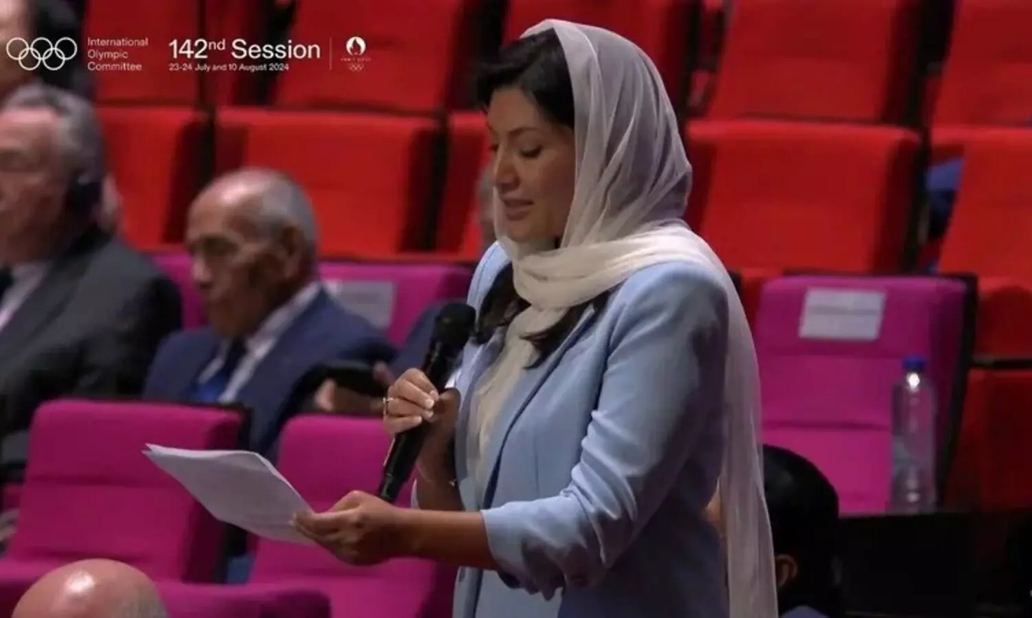 ഒളിമ്പിക്​സിലെ ലിംഗസ്വത്വ വിവാദം; അൽജീരിയൻ ബോക്​സിങ്​ താരത്തെ​ പിന്തുണച്ച്​ സൗദി ഒളിമ്പിക്​ കമ്മിറ്റിയംഗം