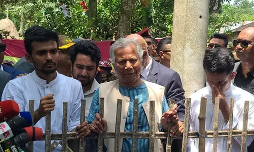 അവർ ഈ രാജ്യത്തെ പൗരൻമാരല്ലേ ​? ന്യൂനപക്ഷങ്ങൾക്കെതിരെ നടക്കുന്ന ആക്രമണങ്ങളെ അപലപിച്ച് മുഹമ്മദ് യൂനുസ്