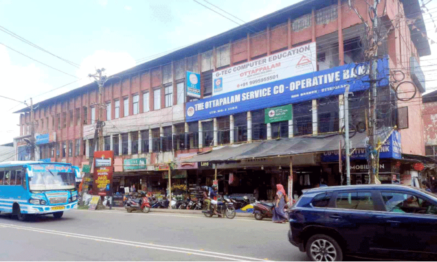 Ottapalam Municipal Corporation bus stand building