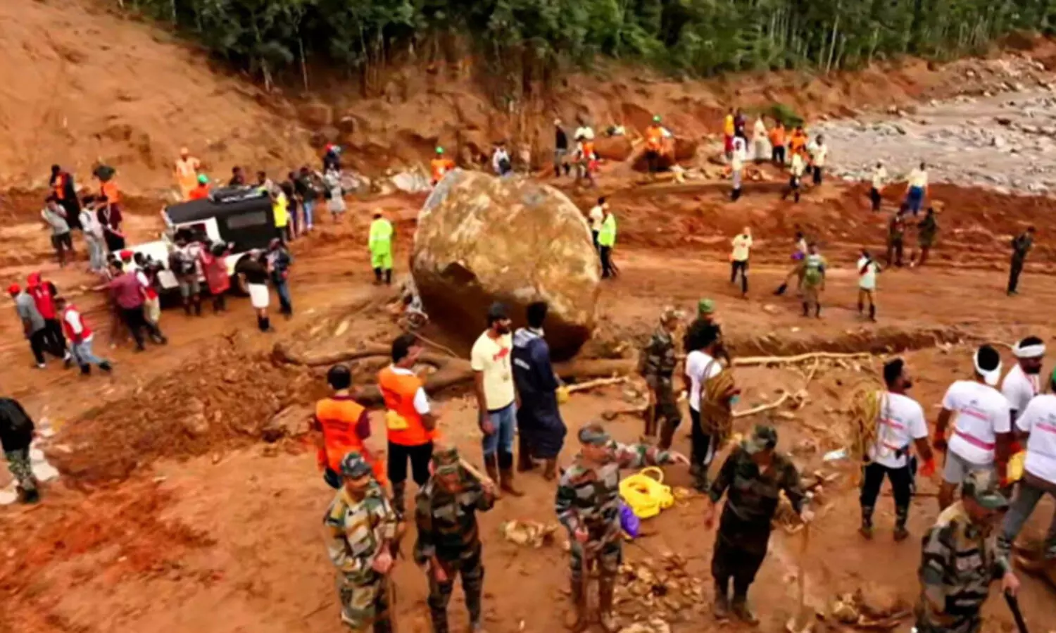 ഉരുള്‍പൊട്ടല്‍ : ഒരു മൃതദേഹവും മൂന്ന് ശരീരഭാഗങ്ങളും കണ്ടെടുത്തു