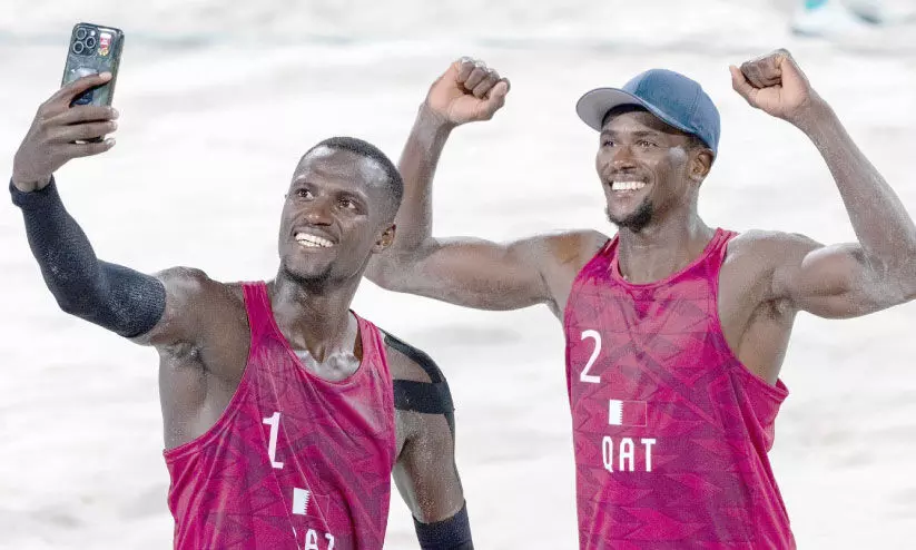 ഷെരീഫ് യൂനുസും അഹമ്മദ് തിജാനും ഷെരീഫ് യൂനുസും അഹമ്മദ് തിജാനും