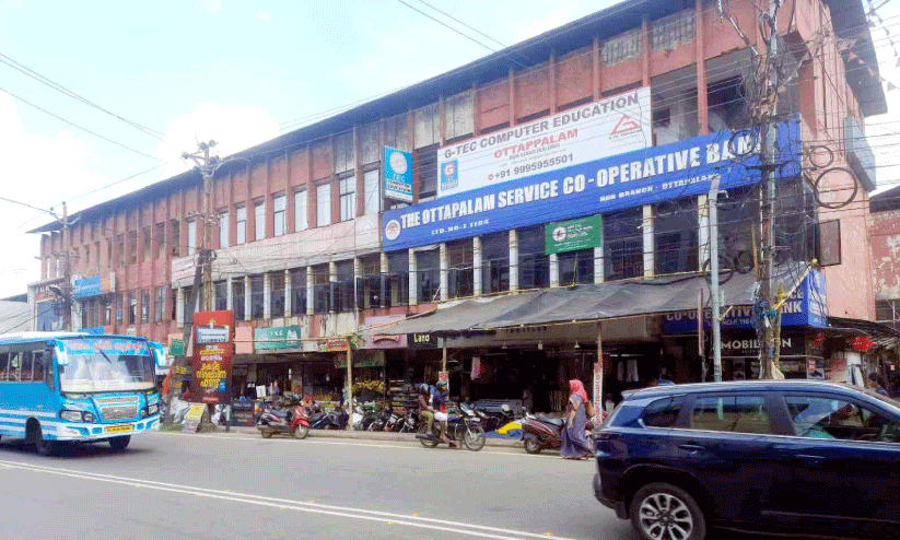 Ottapalam Municipal Corporation bus stand building
