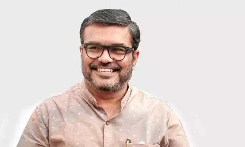 തദ്ദേശ സ്വയം ഭരണ പ്രിൻസിപ്പൽ ഡയറക്ടറേറ്റിൽ ഒരു കോൾ സെന്ററും വാട്സപ്പ് നമ്പറും ഏർപ്പെടുത്തുമെന്ന് എം.ബി. രാജേഷ്