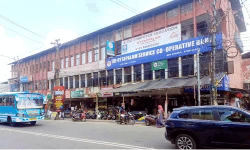 Ottapalam Municipal Corporation bus stand building