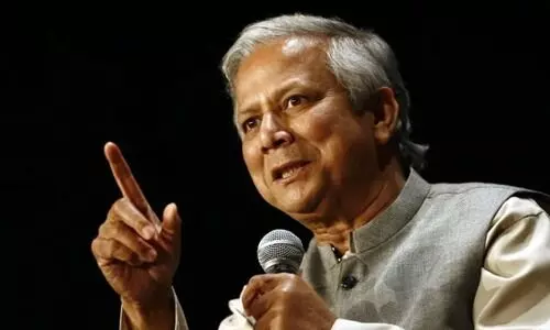 പ്ര​ക്ഷോ​ഭ​ക​ർ തോ​ക്ക് തി​രി​ച്ചേ​ൽ​പി​ക്ക​ണം -ബം​ഗ്ലാ​ദേ​ശ് ഇ​ട​ക്കാ​ല സ​ർ​ക്കാ​ർ