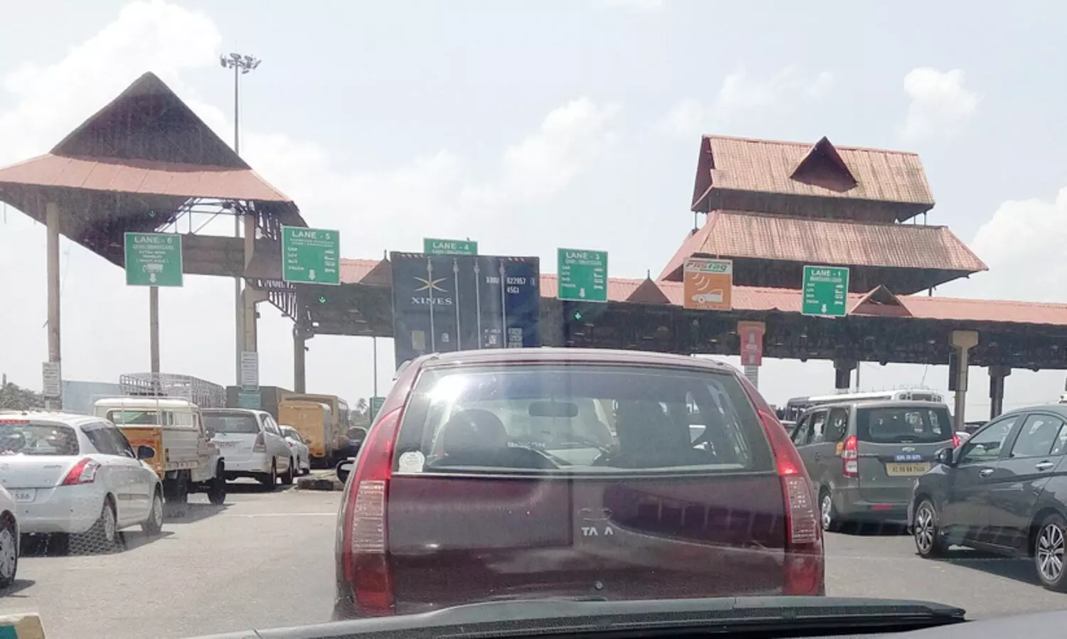 palikkara toll plaza 987897