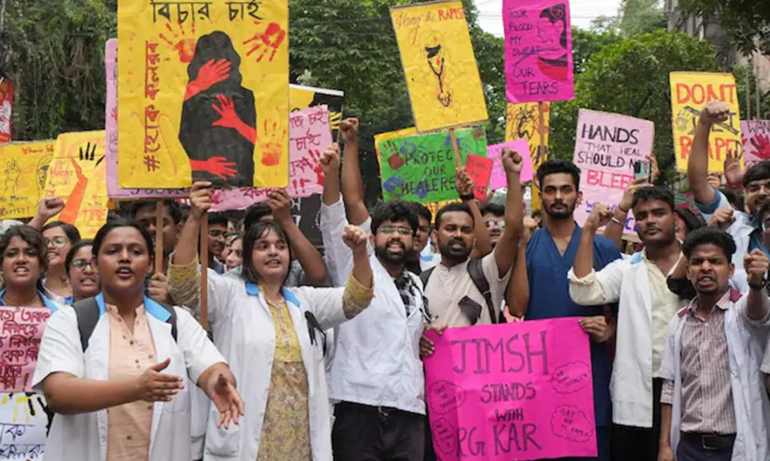 ഡോക്ടറെ ബലാത്സംഗം ചെയ്ത് കൊലപ്പെടുത്തിയ കേസ് സി.ബി.ഐക്ക് വിട്ട് കൊൽക്കത്ത ഹൈകോടതി