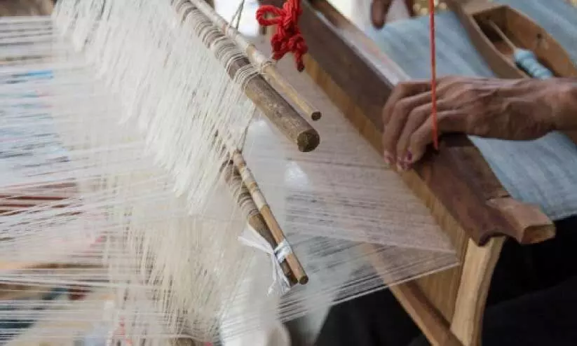 റിബേറ്റ് കുടിശ്ശിക 55 കോടി; ഖാദി സ്ഥാപനങ്ങള്ക്ക് പട്ടിണി ഓണം റിബേറ്റ് കുടിശ്ശിക 55 കോടി; ഖാദി സ്ഥാപനങ്ങള്ക്ക് പട്ടിണി ഓണം