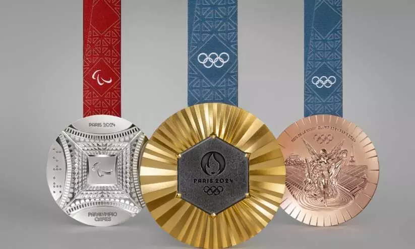 മെഡലുകൾക്കൊപ്പം അവർക്കെന്തു കിട്ടും?