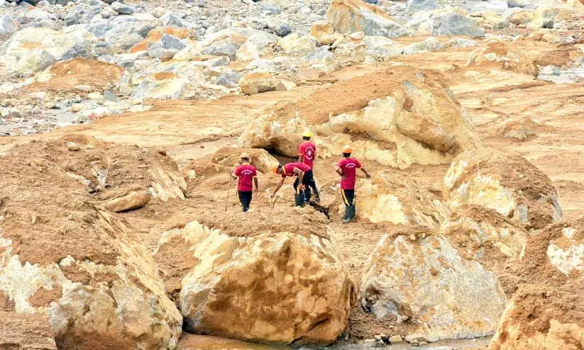 ആൾനാശം കൂടിയത് ദുരന്ത നിവാരണ അതോറിറ്റിയുടെ അനാസ്ഥ മൂലം ആൾനാശം കൂടിയത് ദുരന്ത നിവാരണ അതോറിറ്റിയുടെ അനാസ്ഥ മൂലം