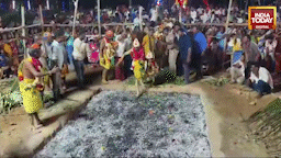 ക്ഷേത്ര ചടങ്ങിനി​ടെ തീയിലൂടെ നടന്ന ഏഴുവയസുകാരന് ഗുരുതര പൊള്ളലേറ്റു