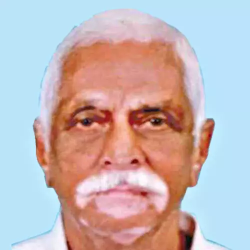 സു​കു​മാ​ര​ൻ