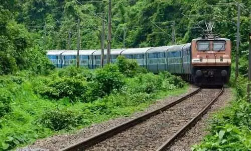 പാലരുവി എക്സ്പ്രസിൽ ബുധനാഴ്ച മുതൽ അധിക കോച്ചുകൾ