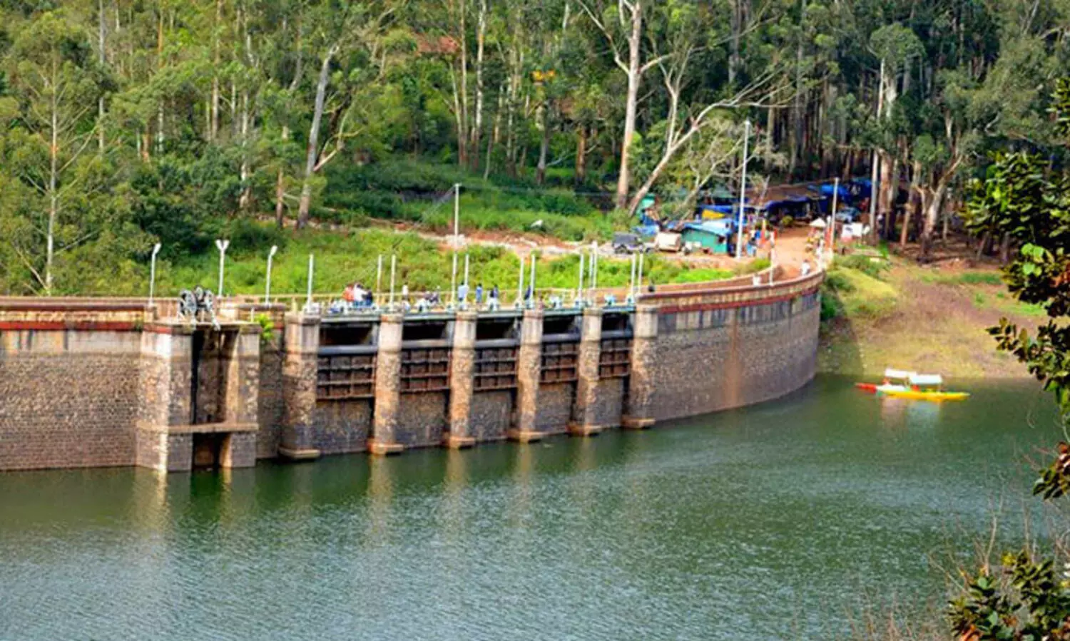 കുണ്ടള അണക്കെട്ടിലെ ഷട്ടറുകൾ തുറന്നു