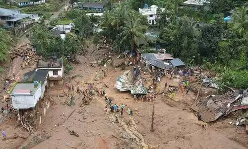 വീ​ട്ടു​പ​ക​ര​ണ​ങ്ങ​ൾ ഉ​ൾ​പ്പെ​ടെ ന​ൽ​കി താ​ൽ​ക്കാ​ലി​ക പു​ന​ര​ധി​വാ​സം