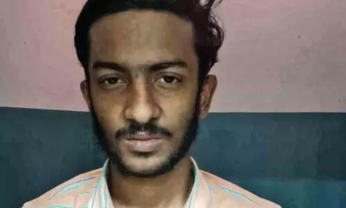 സാ​ദി​ഖ്