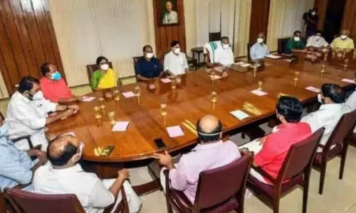 സംസ്ഥാന ഹൗസിങ് കോർപ്പറേഷന്റെ സ്റ്റാഫുകളുടെ എണ്ണം 380 ആയി പുനർ നിർണയിക്കും