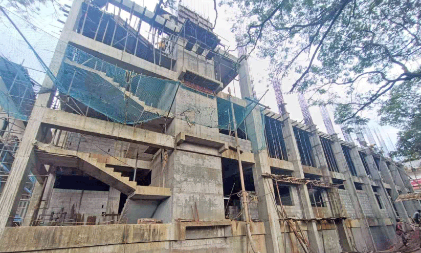 ബാലുശ്ശേരി ആശുപത്രി കെട്ടിടം ഫെബ്രുവരിയിൽ പൂർത്തിയാകും ബാലുശ്ശേരി ആശുപത്രി കെട്ടിടം ഫെബ്രുവരിയിൽ പൂർത്തിയാകും