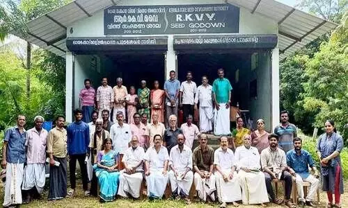 കൊല്ലങ്കോട് മാതക്കോട് പാടശേഖരസമിതി നെൽക്കതിർ അവാർഡിന്റെ പൊൻതിളക്കത്തിൽ