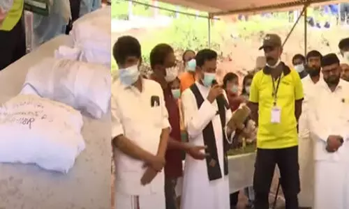 വയനാട് ദുരന്തം: തിരിച്ചറിയാത്ത അഞ്ച് ശരീര ഭാഗങ്ങൾ കൂടി പുത്തുമലയിൽ സംസ്കരിച്ചു