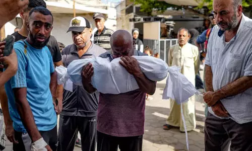 ഇസ്രയേൽ കൂട്ടക്കുരുതി തുടരുന്നു; 10 മാസത്തിനിടെ ഗസ്സയിൽ മാത്രം കൊല്ലപ്പെട്ടത് 40,000 പേർ, 16,000 ത്തിലധികം കുട്ടികൾ ഇസ്രയേൽ കൂട്ടക്കുരുതി തുടരുന്നു; 10 മാസത്തിനിടെ ഗസ്സയിൽ മാത്രം കൊല്ലപ്പെട്ടത് 40,000 പേർ, 16,000 ത്തിലധികം കുട്ടികൾ