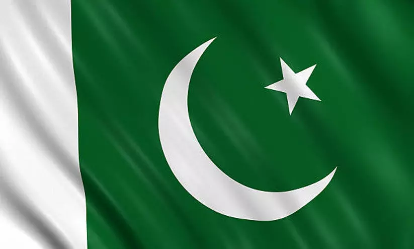 മുൻ ഐ.എസ്.ഐ മേധാവിയുടെ അറസ്റ്റിന് പിന്നാലെ പാകിസ്താനിൽ മുതിർന്ന സൈനിക ഉദ്യോഗസ്ഥർ അറസ്റ്റിൽ മുൻ ഐ.എസ്.ഐ മേധാവിയുടെ അറസ്റ്റിന് പിന്നാലെ പാകിസ്താനിൽ മുതിർന്ന സൈനിക ഉദ്യോഗസ്ഥർ അറസ്റ്റിൽ