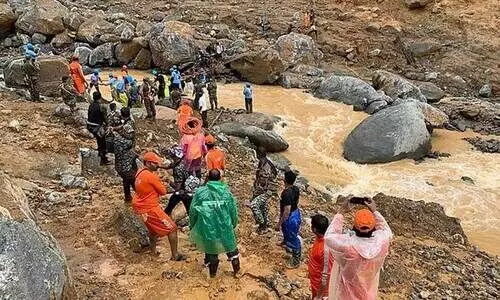 മുണ്ടക്കൈ; പുനരധിവാസം ഔദാര്യമല്ല, അവകാശമാണ്