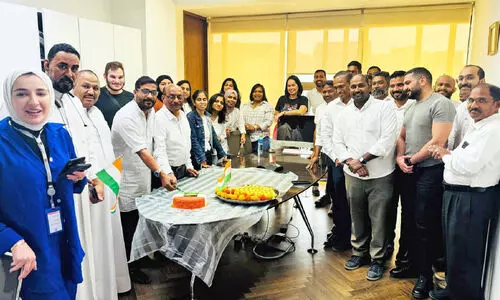 പ്രൈം വണ് ഗ്രൂപ് കമ്പനിയിൽ നടന്ന ആഘോഷം പ്രൈം വണ് ഗ്രൂപ് കമ്പനിയിൽ നടന്ന ആഘോഷം