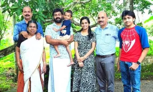 Rohit MG Krishnan with family