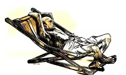 അനന്തതയിൽ ഏകാകിയായ  കഥാകാരൻ