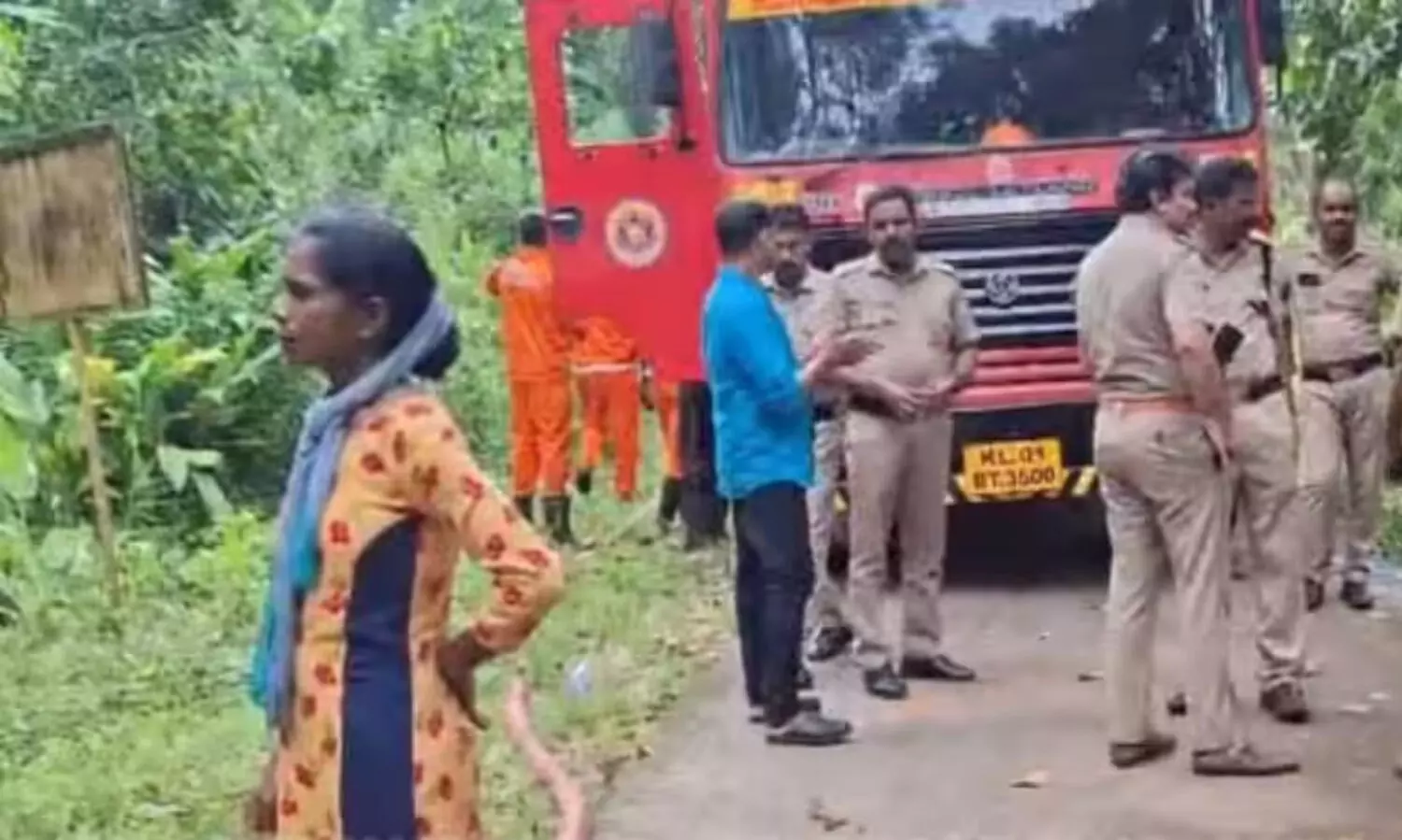 കോതമംഗലത്ത് വന്യമൃഗ ശല്യം: യുവാവ് ദേഹത്ത് പെട്രോളൊഴിച്ചു; ആത്മഹത്യാ ഭീഷണി