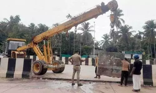 road closed road closed