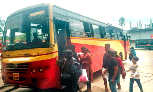 Private bus workers strike