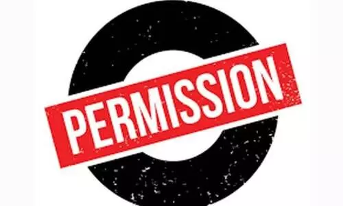 മാളയിൽ കുഴി കുത്തണോ...? കൊട്ടാരം ഉദ്യോഗസ്ഥന്റെ അനുമതി വേണം