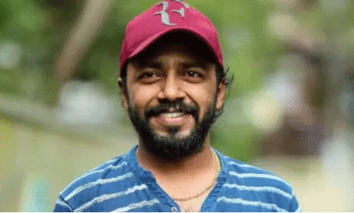 Vishnu Unnikrishnan reveals Bad incident In Childhood At Train