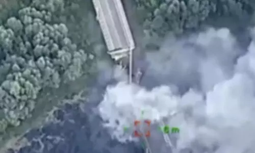 കുർസ്കിലെ രണ്ടാമത്തെ പാലവും തകർത്ത് യുക്രെയ്ൻ കുർസ്കിലെ രണ്ടാമത്തെ പാലവും തകർത്ത് യുക്രെയ്ൻ