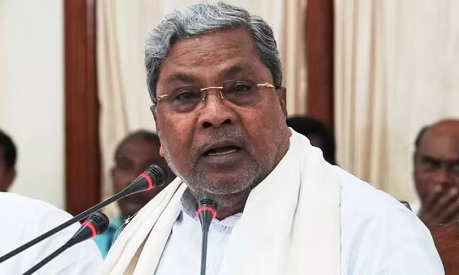 ഭൂമി കുംഭകോണ കേസിൽ സിദ്ധരാമയ്യക്ക് ആശ്വാസം; 29 വരെ നടപടിയെടുക്കരുതെന്ന് കർണാടക ഹൈകോടതി