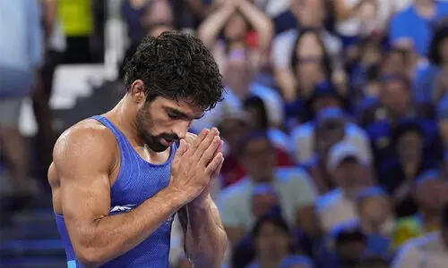 ഒളിമ്പിക്സ് മെഡലിന് പിന്നാലെ രണ്ടാം റാങ്ക്; അമൻ സെഹ്റാവത്തിന് ചരിത്ര നേട്ടം