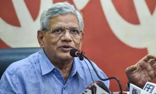 സീതാറാം യെച്ചൂരി ആശുപത്രിയിൽ