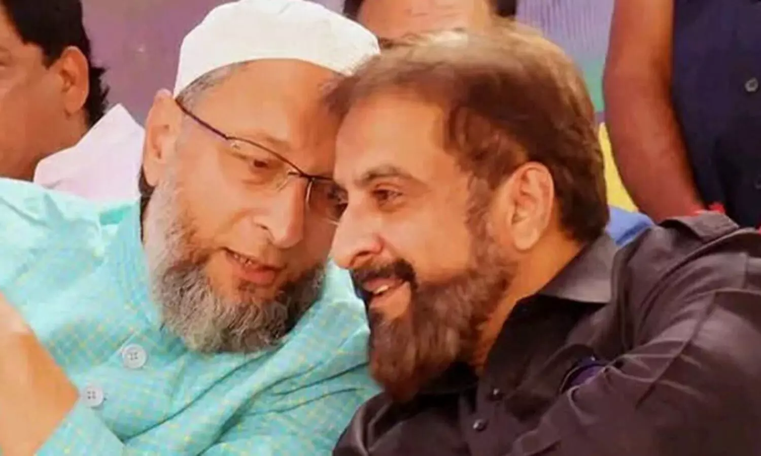 മഹാരാഷ്ട്ര തെരഞ്ഞെടുപ്പിൽ പ്രതിപക്ഷ സഖ്യത്തിനൊപ്പം ചേരാൻ താൽപര്യമറിയിച്ച് ഉവൈസിയുടെ പാർട്ടി