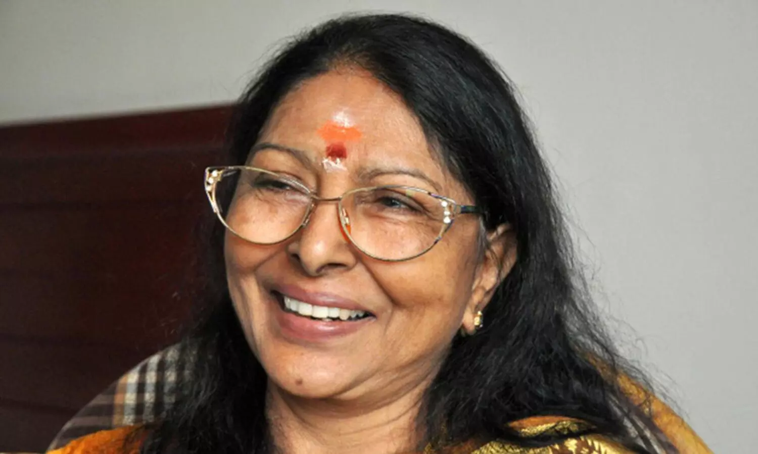 കാസ്‌റ്റിങ്​ കൗച്ച്‌ പണ്ടും ഉണ്ട്‌, വസ്‌ത്രധാരണം ശരിയല്ല -ന​ടി ശാ​ര​ദ