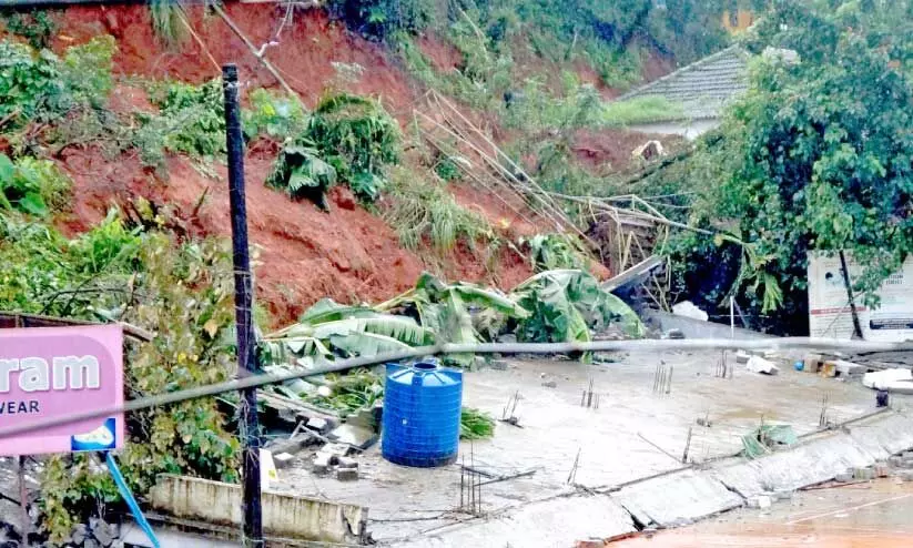 Vythiri bus stand collapsed in 2018 flood