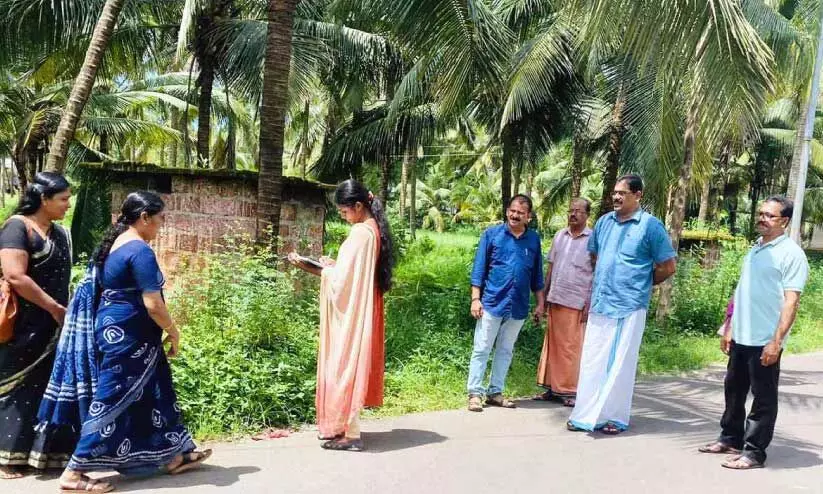 Thaikkadappuram Coastal Road