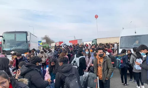 യു​ക്രെ​യ്നി​ലെ വി​വി​ധ സ​ർ​വ​ക​ലാ​ശാ​ല​ക​ളി​ൽ തുടരുന്നത് 2100 ഇന്ത്യൻ വിദ്യാർഥികൾ