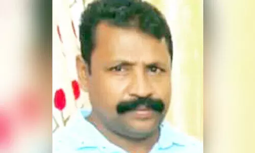 മ​ധു ജ​നാ​ർ​ദ​ന​ക്കു​റു​പ്പ്