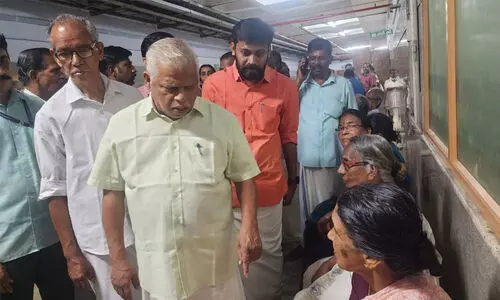 കണ്ണൂർ കുഞ്ഞിമംഗലത്ത് കുറുക്കന്റെ ആക്രമണം; 23 പേർക്ക് കടിയേറ്റു