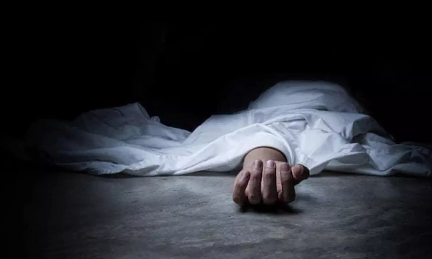 സി.ബി.ഐ ചോദ്യം ചെയ്യാൻ വിളിപ്പിച്ച ഇ.ഡി ഉദ്യോഗസ്ഥൻ റെയിൽവേ ട്രാക്കിൽ മരിച്ചനിലയിൽ