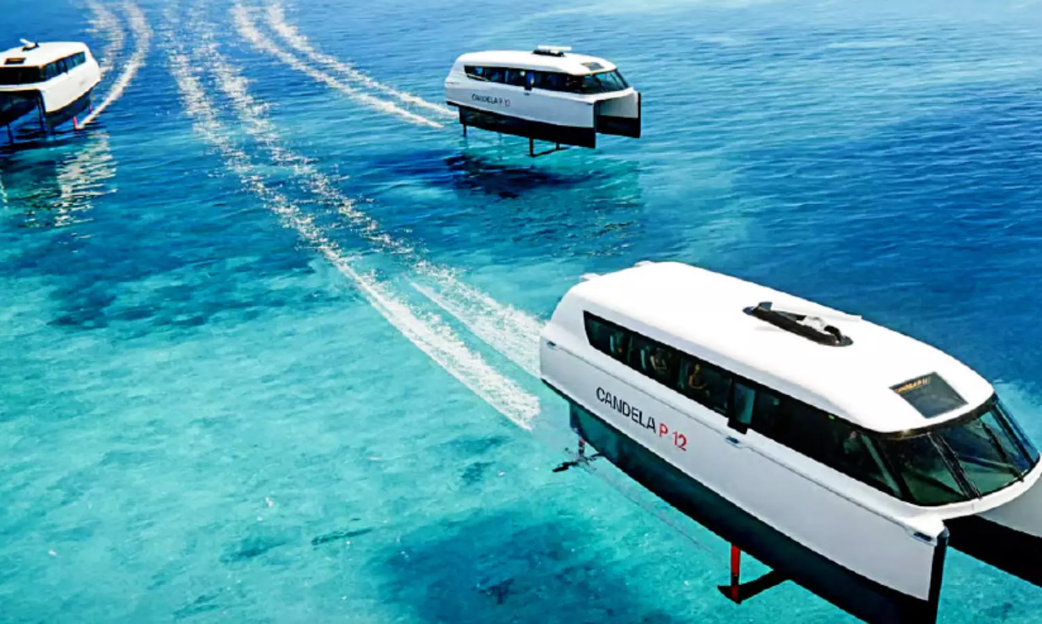 പ​റ​ക്കും ക​പ്പ​ലു​ക​ൾ